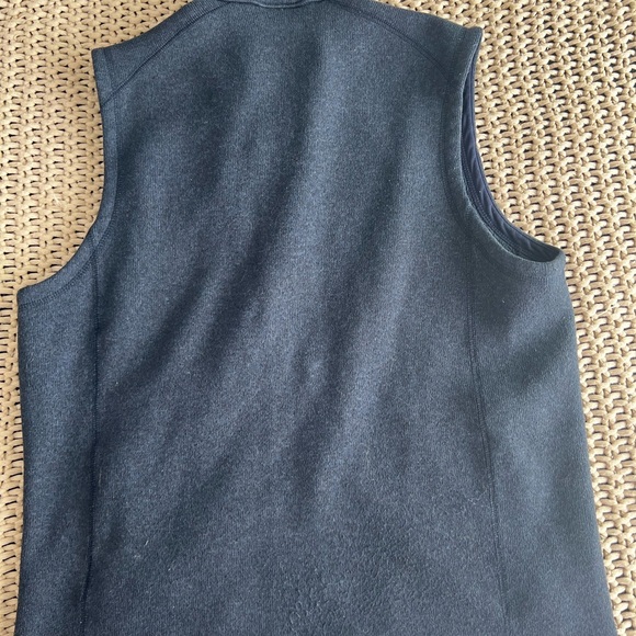 Men’s size large Patagonia Better Sweater vest - Picture 3 of 4